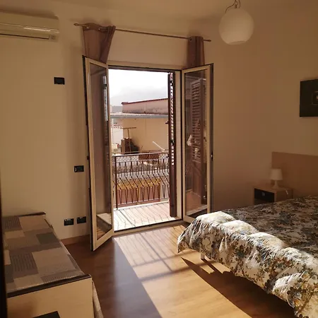 아파트 Vacanze Vito E Alessia 96-01 Pa